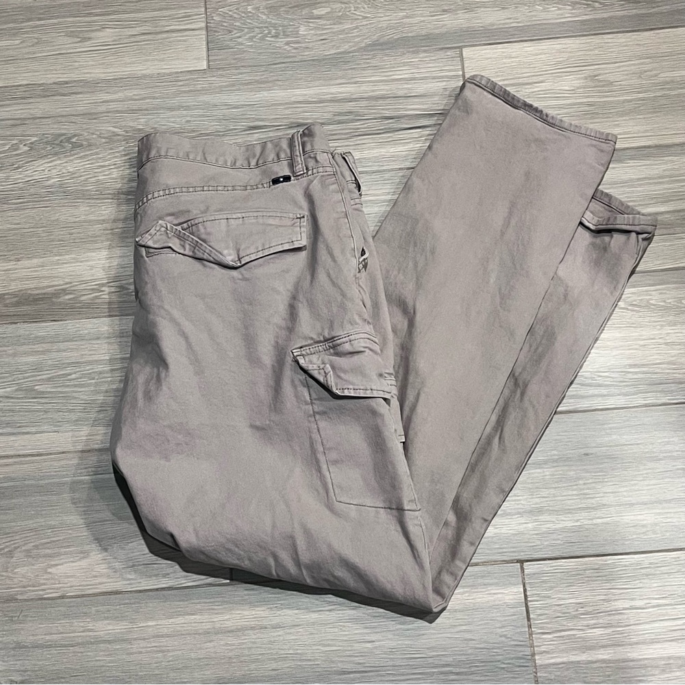 Lucky Brand Cargo Pants Mens Size 36x30 Beige Outdoors Utility Hiking Dungarees